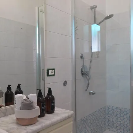 House Of Jane-2 Free Private Parkings - Rapallo